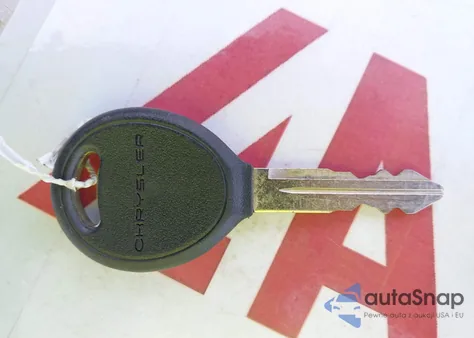 2001 Chrysler Town & Country Ex из США, поврежденный, VIN 2C8GP74L41R294144